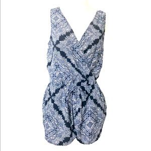 ONE❤️CLOTHING Romper